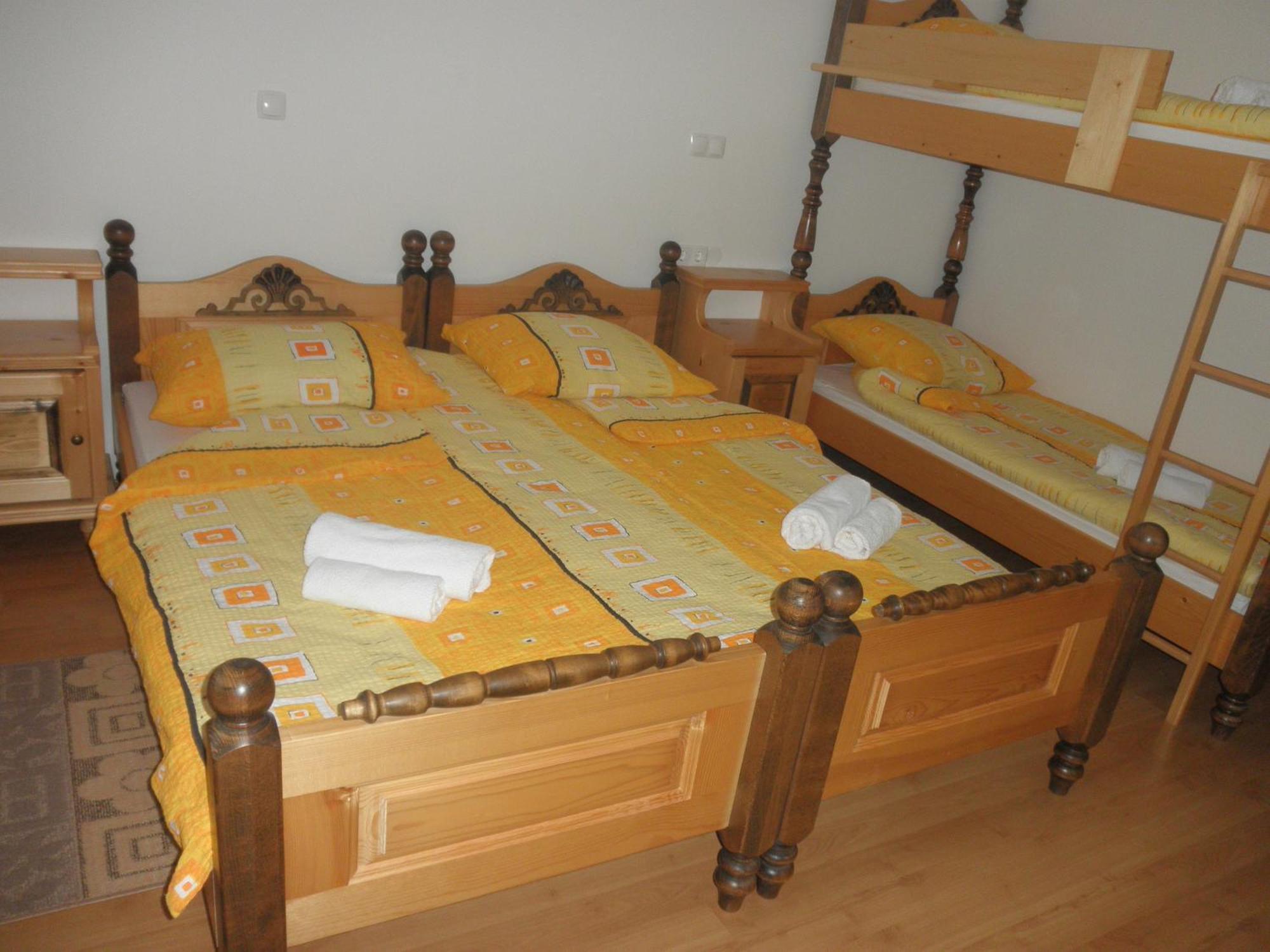 Apartments Cumar Cerkno Habitación foto