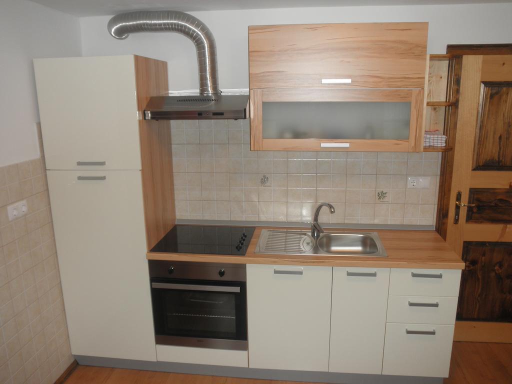 Apartments Cumar Cerkno Habitación foto